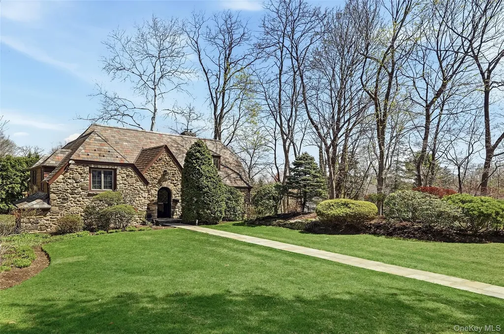 29 Corell Road Scarsdale NY 10583
