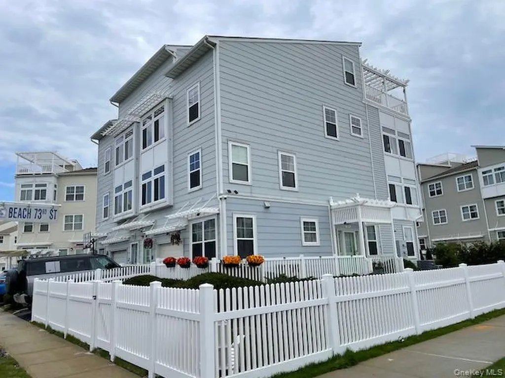 7219 Sandy Dune Way Arverne NY 11692