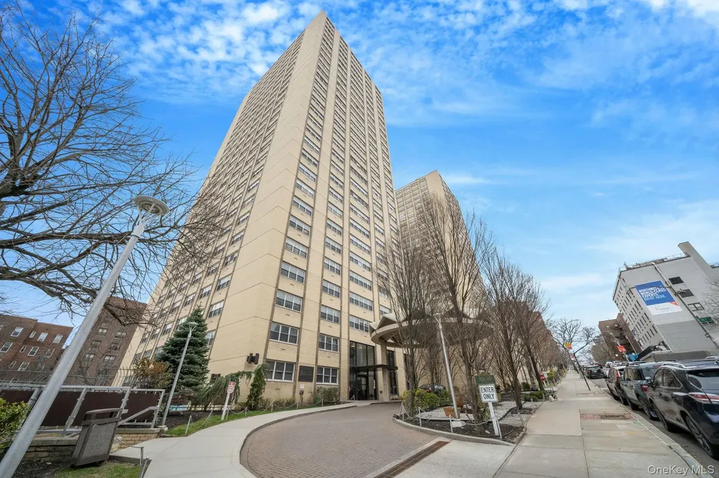 10230 66th Road Forest Hills NY 11375