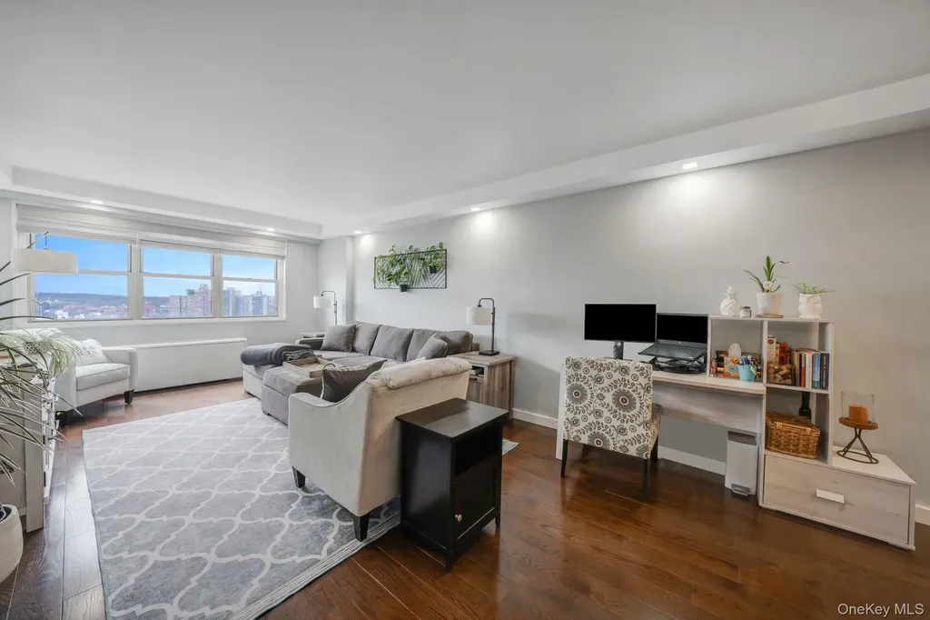 10230 66th Road Forest Hills NY 11375