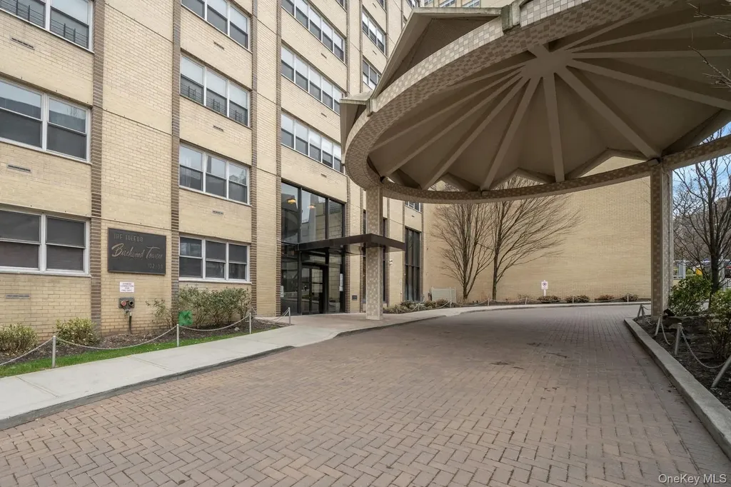 10230 66th Road Forest Hills NY 11375