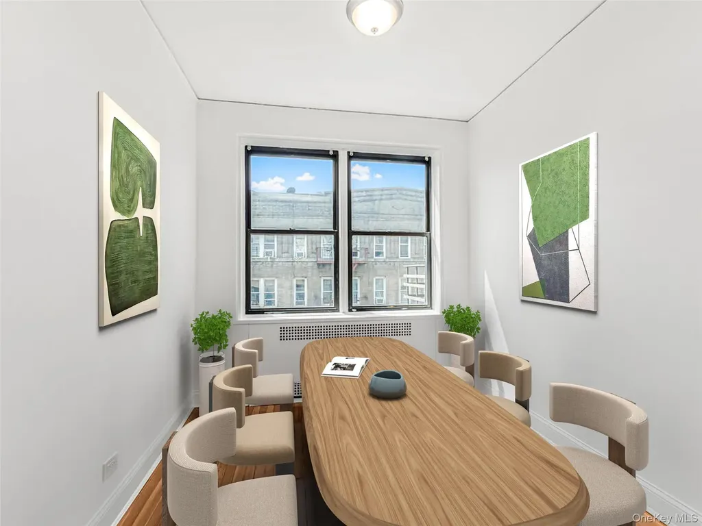 55 E 190 Bronx NY 10468