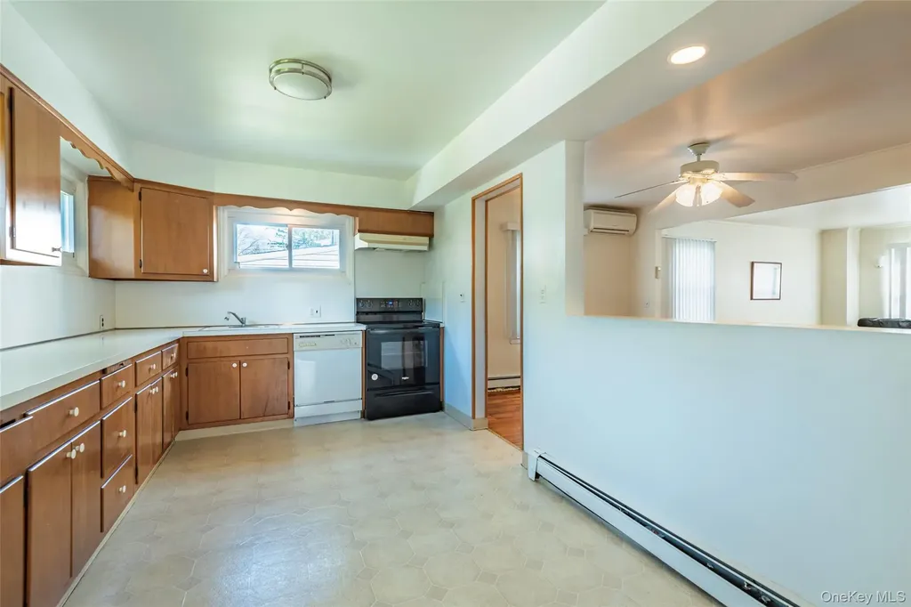 61 Dosoris Lane Glen Cove NY 11542
