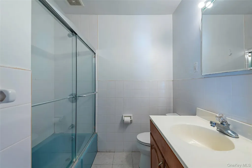 61 Dosoris Lane Glen Cove NY 11542