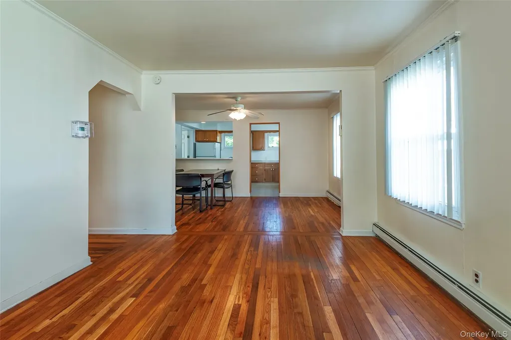 61 Dosoris Lane Glen Cove NY 11542