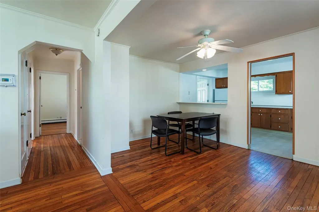 61 Dosoris Lane Glen Cove NY 11542
