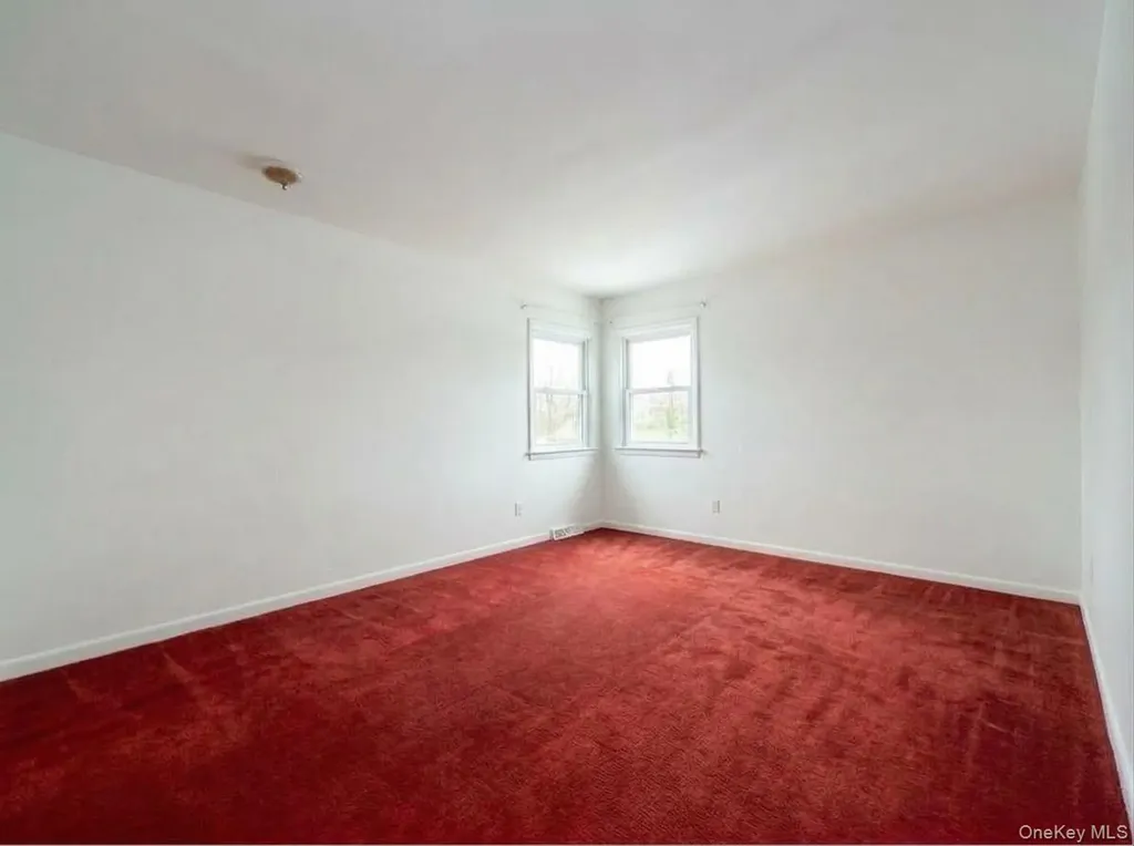 20030 39th Avenue Bayside NY 11361