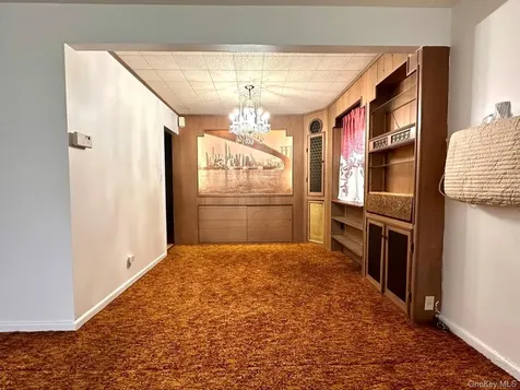 20030 39th Avenue Bayside NY 11361