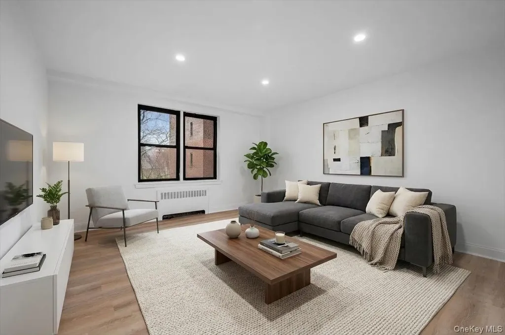 3840 Greystone Avenue Bronx NY 10463