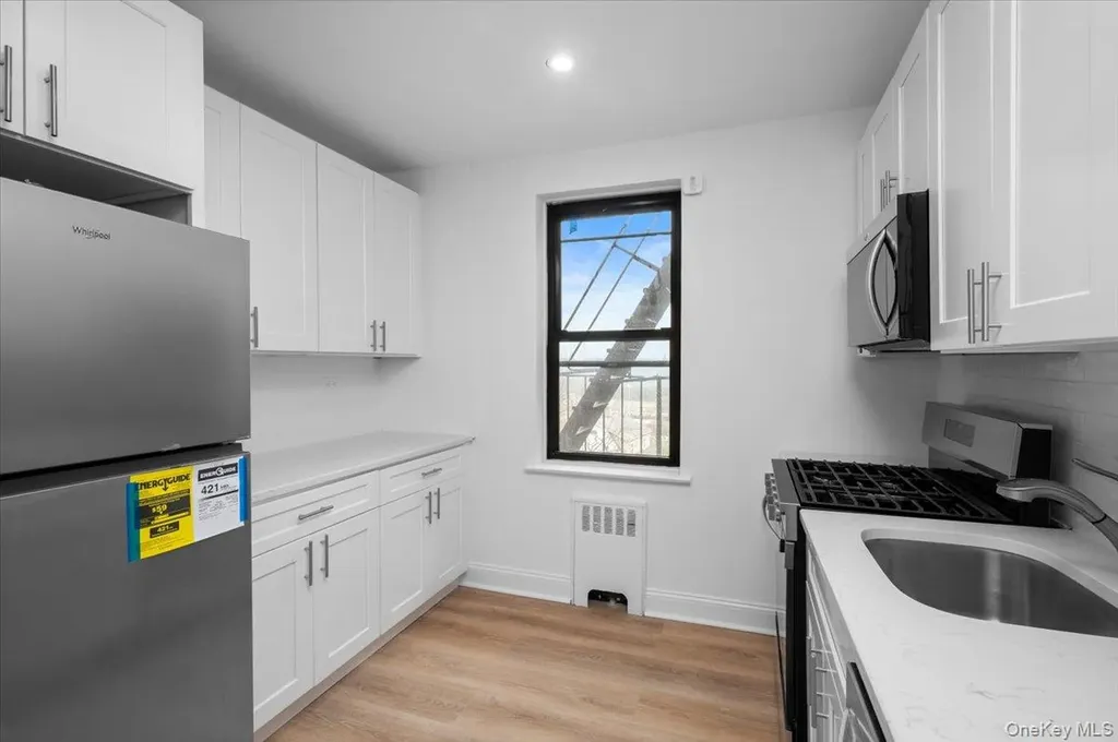 3840 Greystone Avenue Bronx NY 10463