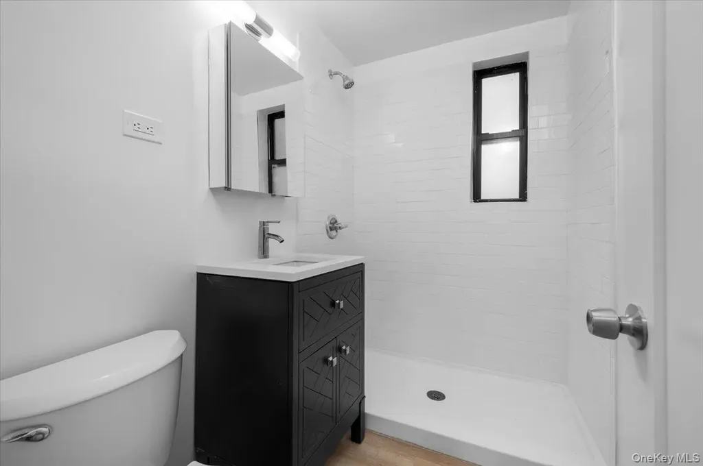 3840 Greystone Avenue Bronx NY 10463