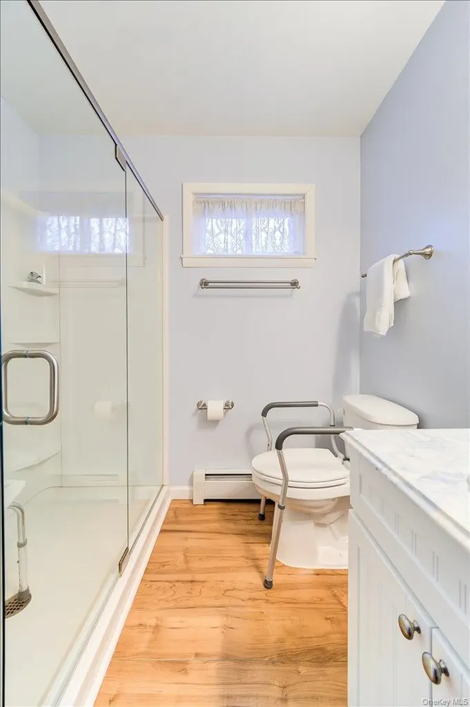 86 W Main Street Washingtonville NY 10992