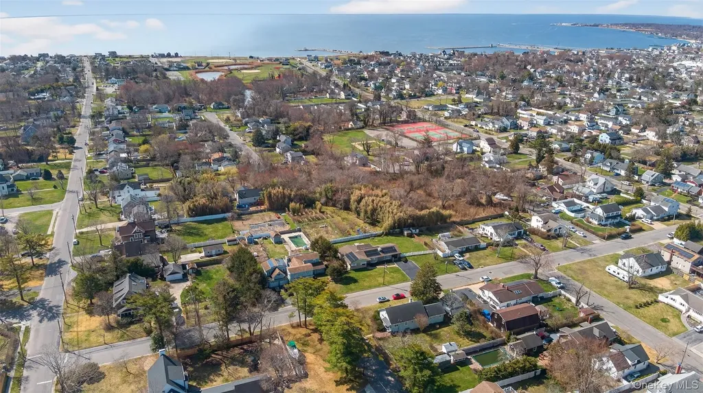 122 Marvin Street Patchogue NY 11772