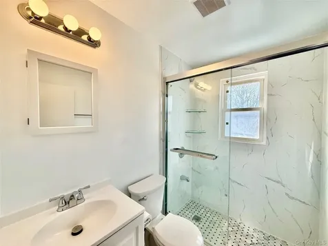 5 Lockwood Road Carmel NY 10512