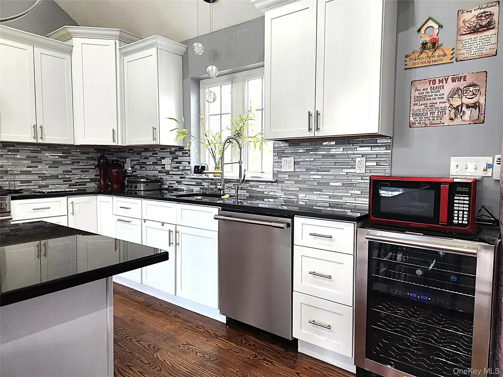 5 Anastasia Court Salisbury Mills NY 12577