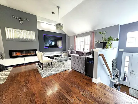 5 Anastasia Court Salisbury Mills NY 12577