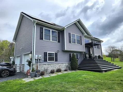 5 Anastasia Court Salisbury Mills NY 12577