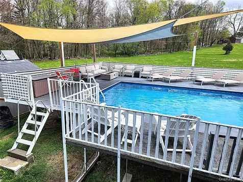 5 Anastasia Court Salisbury Mills NY 12577