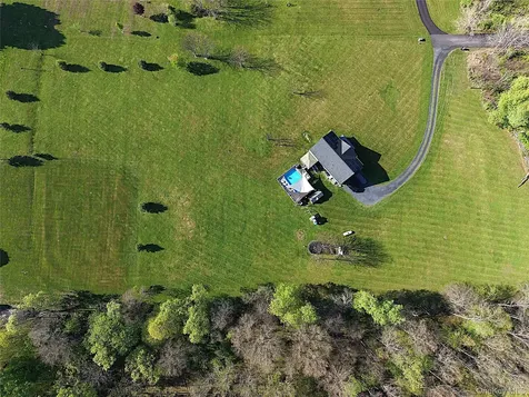 5 Anastasia Court Salisbury Mills NY 12577