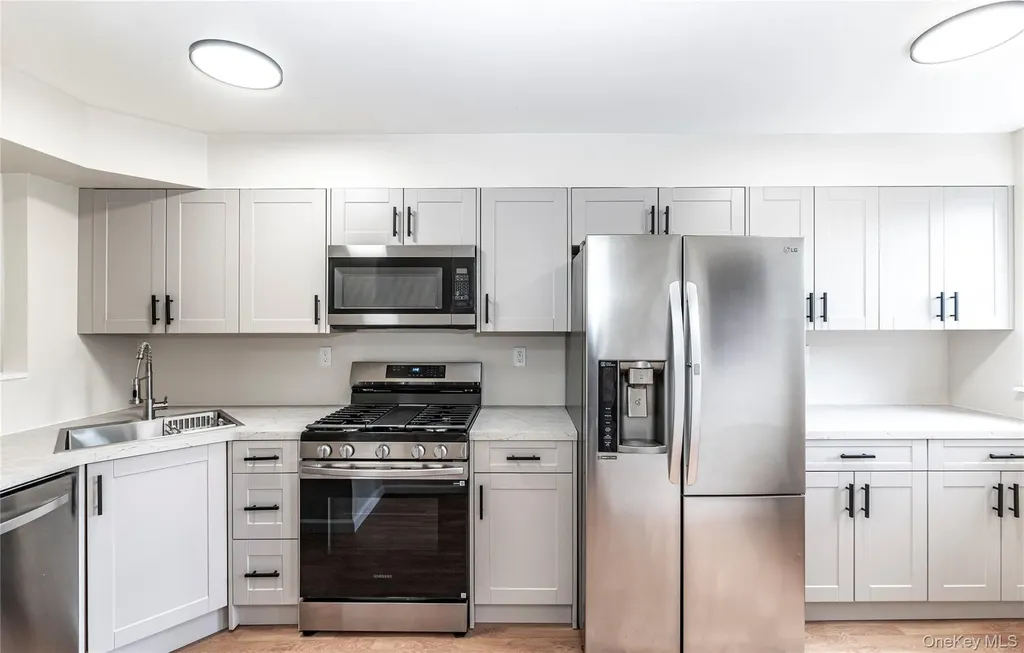 126 N Route 303 Congers NY 10920