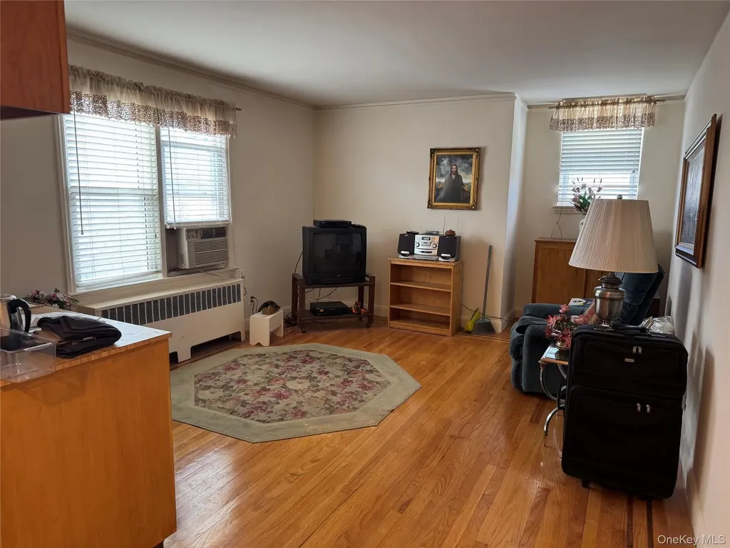 1266 Mace Avenue Bronx NY 10469