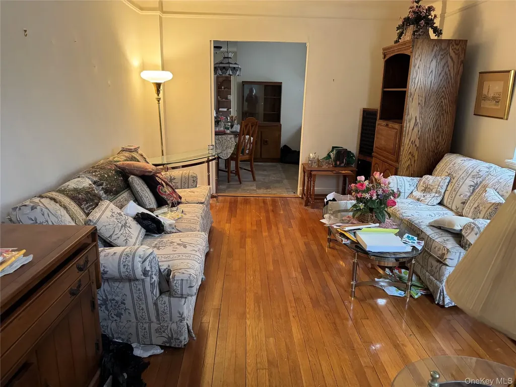 1266 Mace Avenue Bronx NY 10469