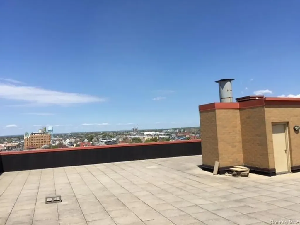 125 E Broadway Long Beach NY 11561