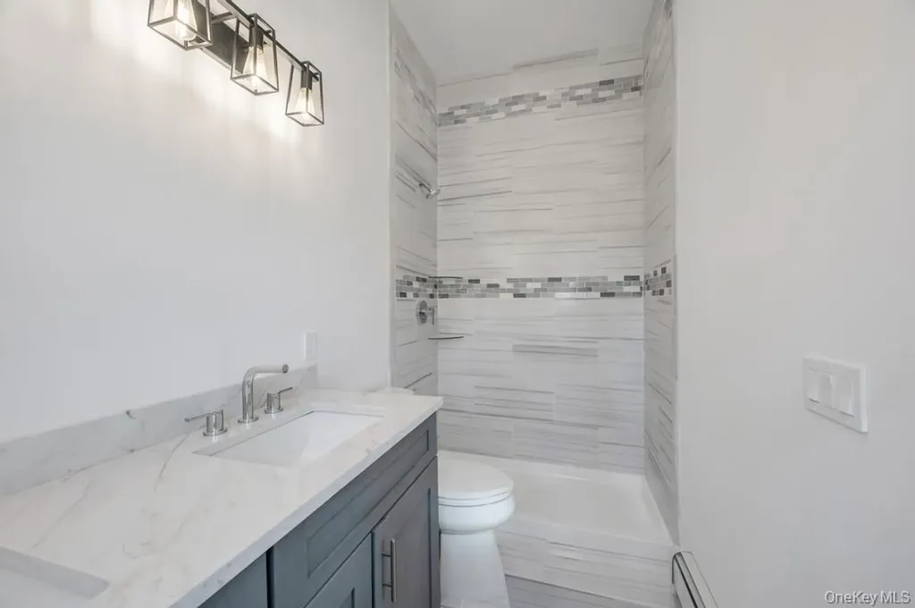 512 Starlight Drive Shirley NY 11967