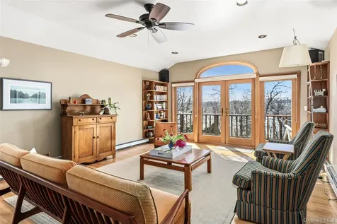 6 Tennis Court Road Mahopac NY 10541