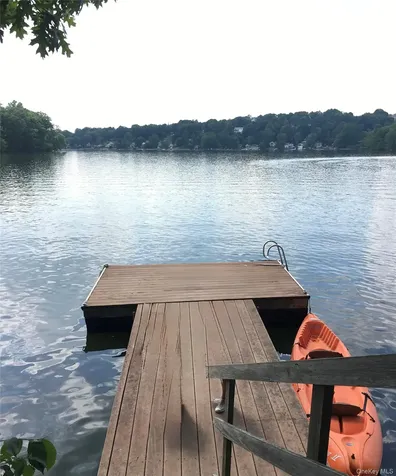 6 Tennis Court Road Mahopac NY 10541