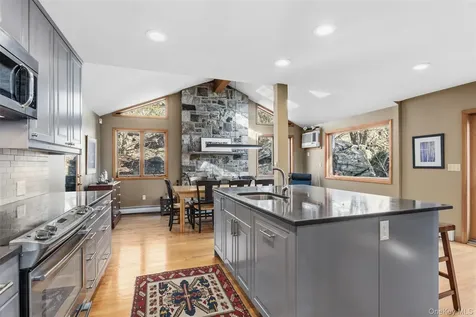 6 Tennis Court Road Mahopac NY 10541
