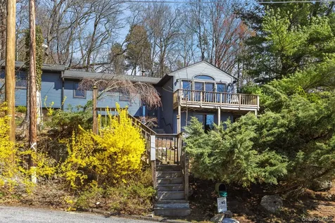 6 Tennis Court Road Mahopac NY 10541