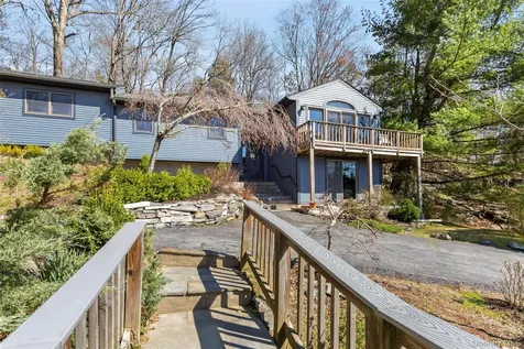 6 Tennis Court Road Mahopac NY 10541