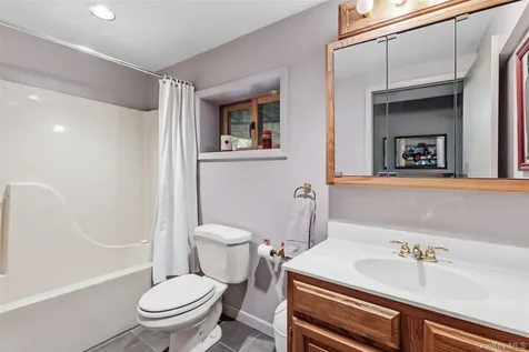 6 Tennis Court Road Mahopac NY 10541