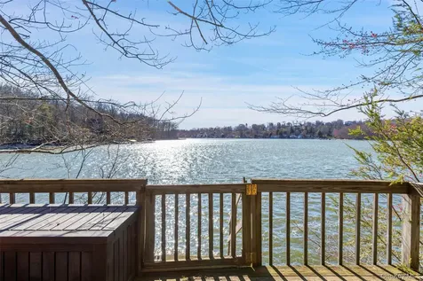 6 Tennis Court Road Mahopac NY 10541