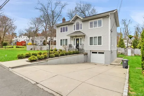24 Jennings Road White Plains NY 10605