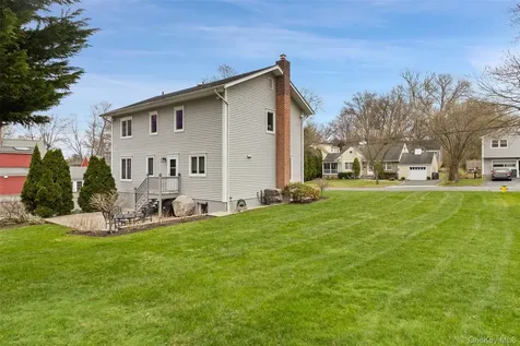24 Jennings Road White Plains NY 10605
