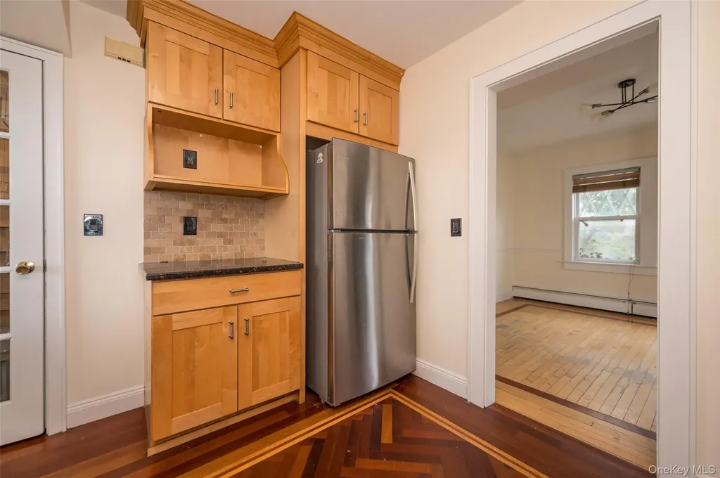 61 Roundhill Drive Yonkers NY 10710