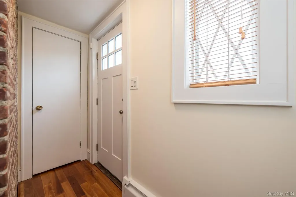 61 Roundhill Drive Yonkers NY 10710