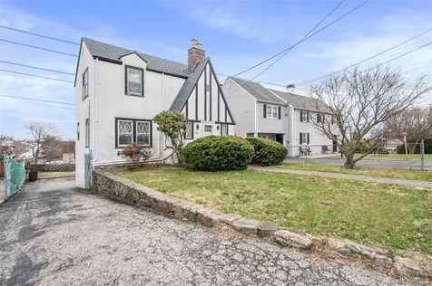 61 Roundhill Drive Yonkers NY 10710