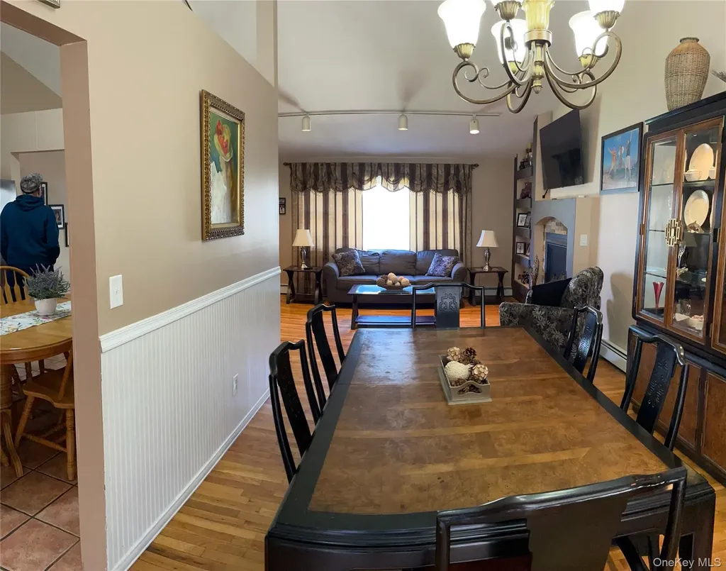 101 Whitetail Run Chester NY 10918