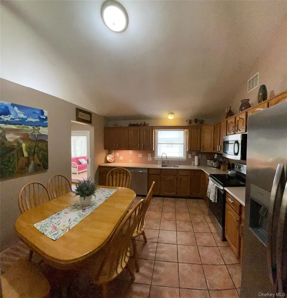 101 Whitetail Run Chester NY 10918