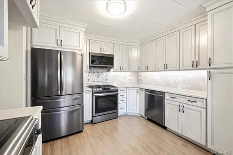 540 Ellsworth Avenue Bronx NY 10465