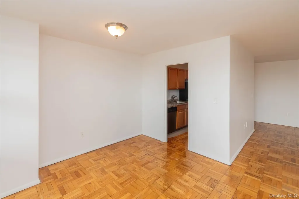 1841 Central Park Avenue Yonkers NY 10710