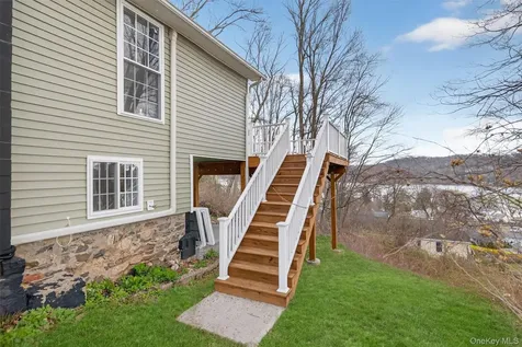 13 Ripley Road Patterson NY 12563