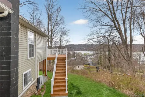 13 Ripley Road Patterson NY 12563