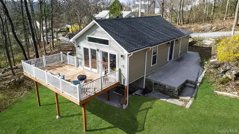 13 Ripley Road Patterson NY 12563