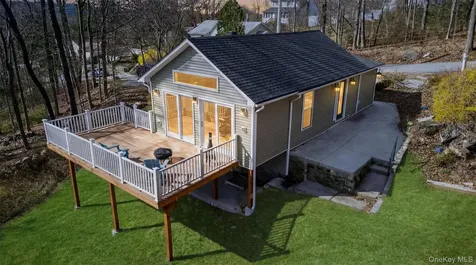 13 Ripley Road Patterson NY 12563