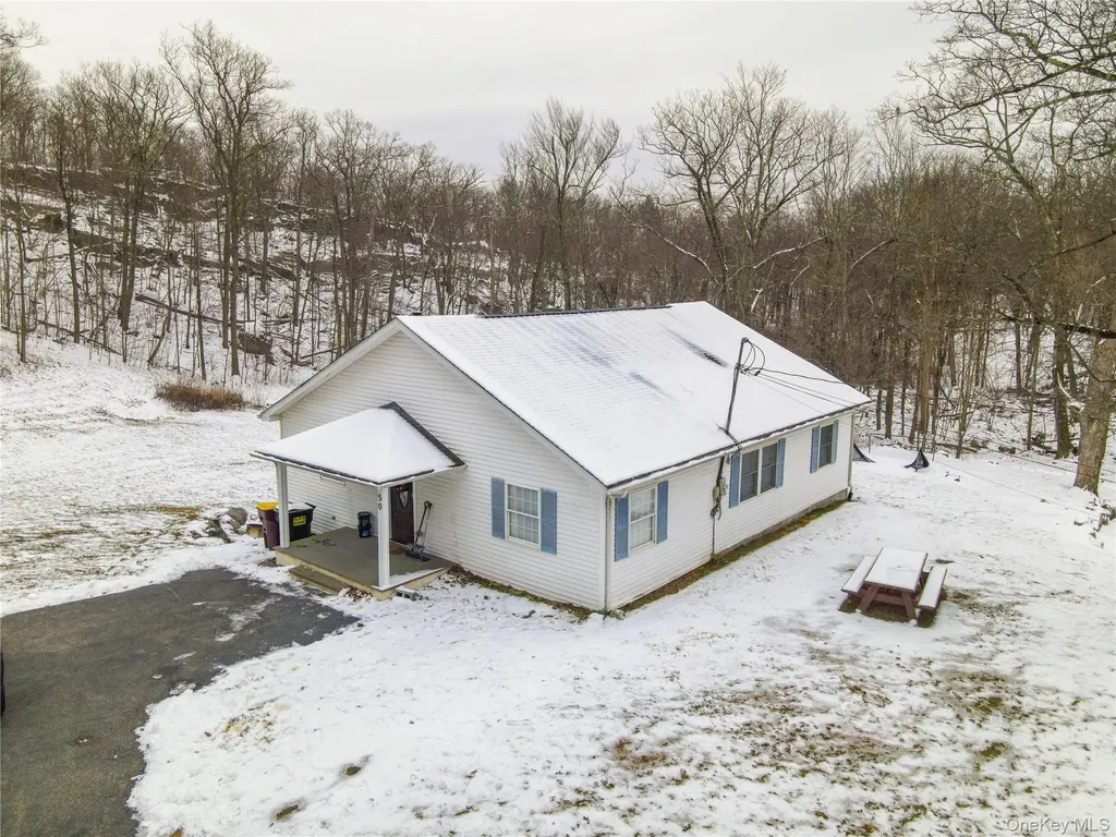 50 Continental Road Warwick NY 10990