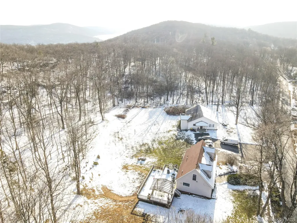 50 Continental Road Warwick NY 10990